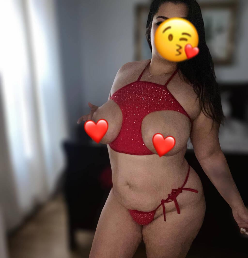 Bunny is Female Escorts. | Sherbrooke | Quebec | Canada | scarletamour.com 