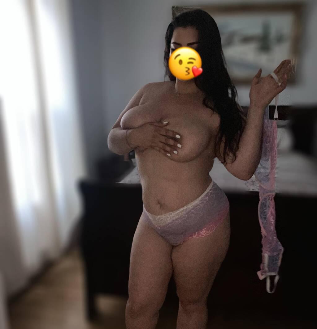 Bunny is Female Escorts. | Sherbrooke | Quebec | Canada | scarletamour.com 