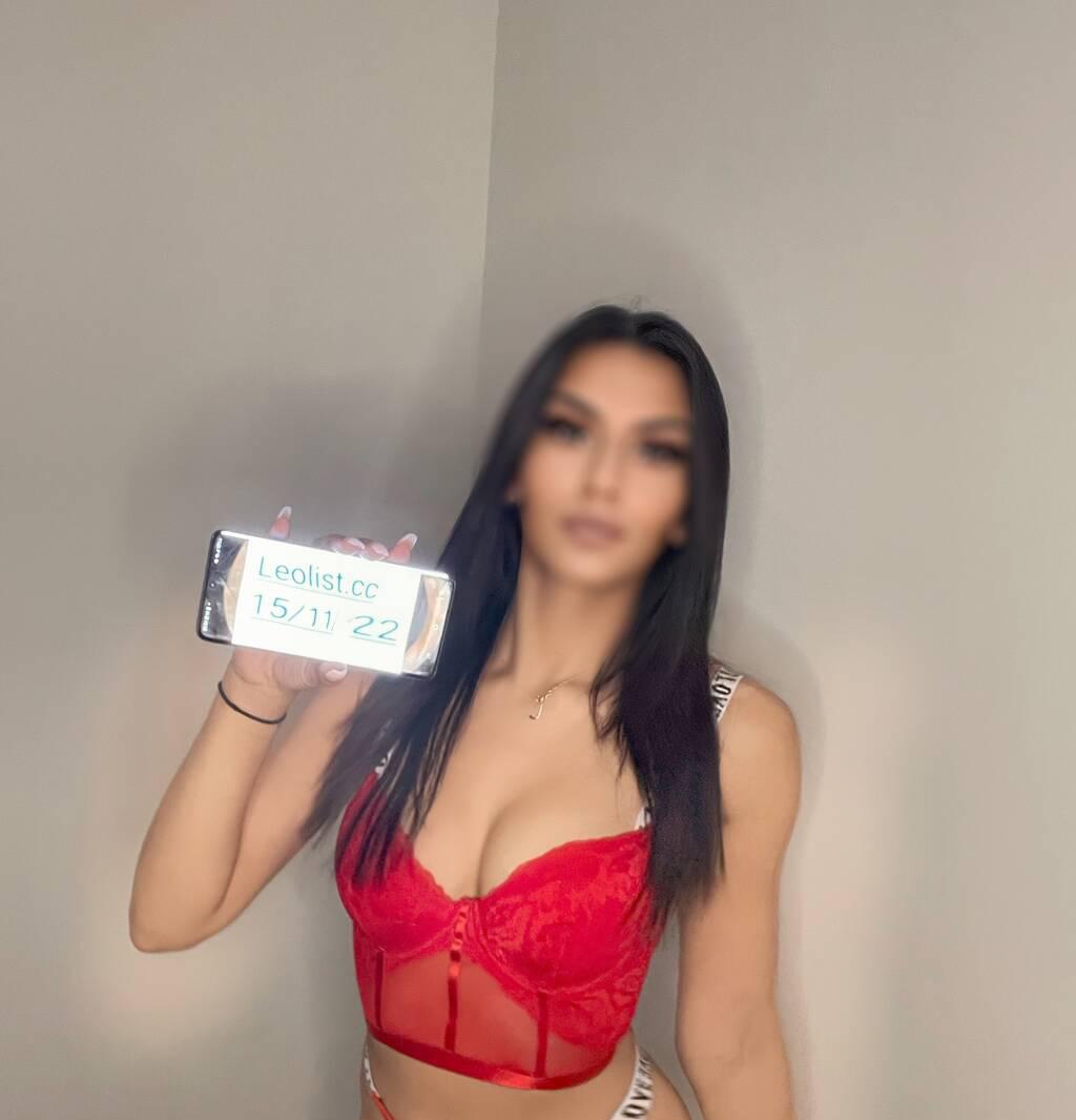 Anya is Female Escorts. | Toronto | Ontario | Canada | scarletamour.com 