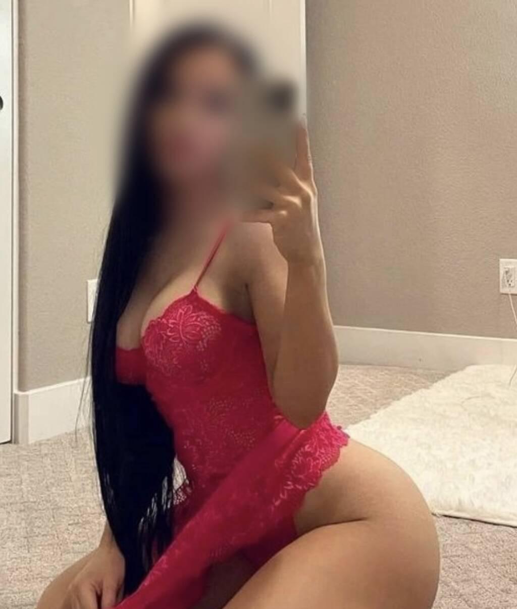 Vanessa is Female Escorts. | Edmonton | Alberta | Canada | scarletamour.com 