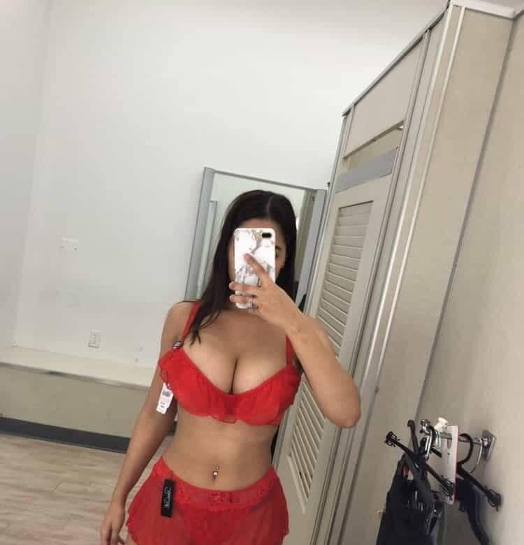 Sakshi whatsapp me now is Female Escorts. | Toronto | Ontario | Canada | scarletamour.com 