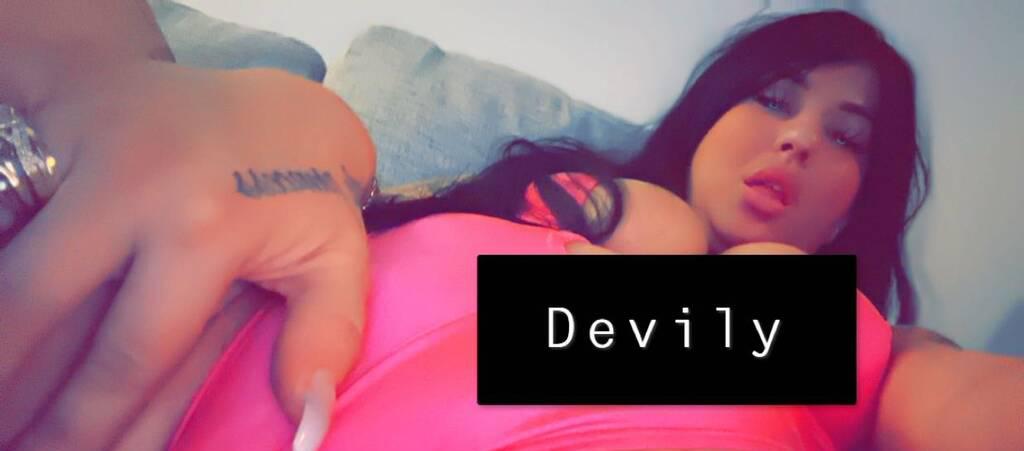 DEVILY is Female Escorts. | Montreal | Quebec | Canada | scarletamour.com 