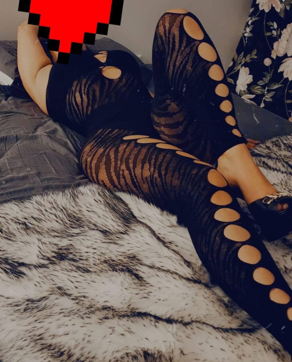 Ranna is Female Escorts. | Fredericton | New Brunswick | Canada | scarletamour.com 