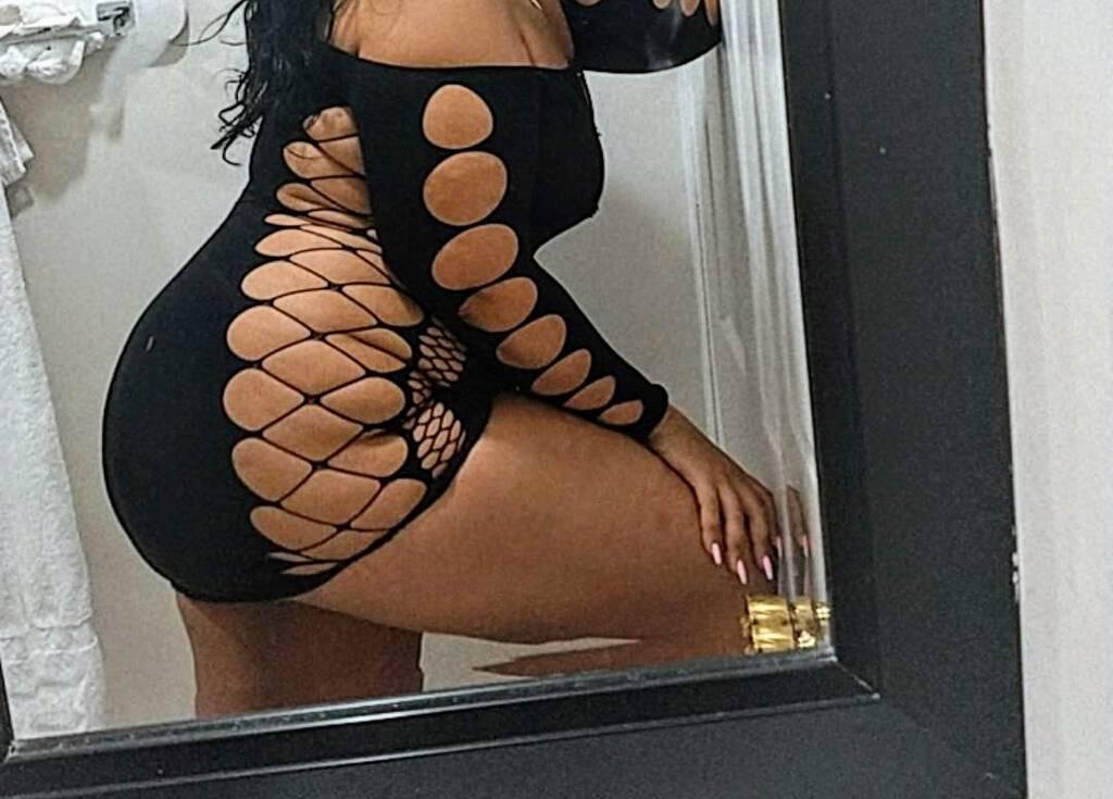 Angelina is Female Escorts. | Niagara | Ontario | Canada | scarletamour.com 