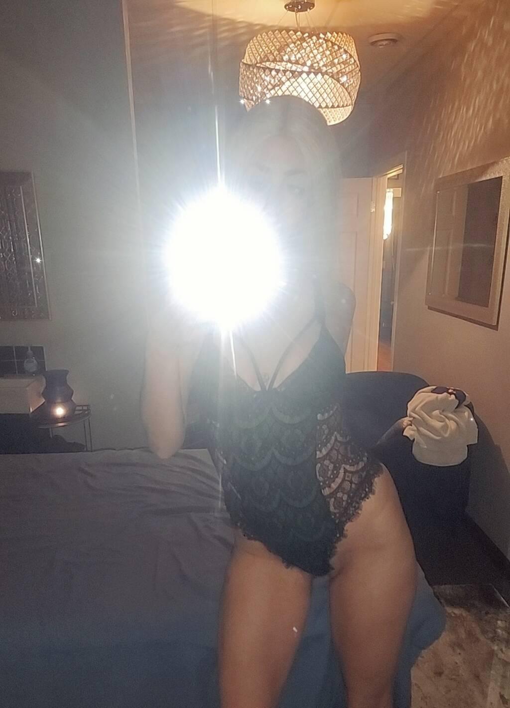 Alexis 140hh is Female Escorts. | Calgary | Alberta | Canada | scarletamour.com 