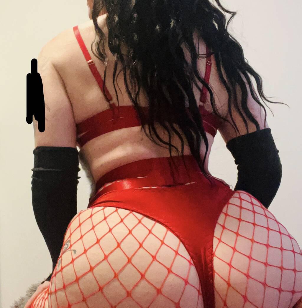 Leah is Female Escorts. | Abbotsford | British Columbia | Canada | scarletamour.com 