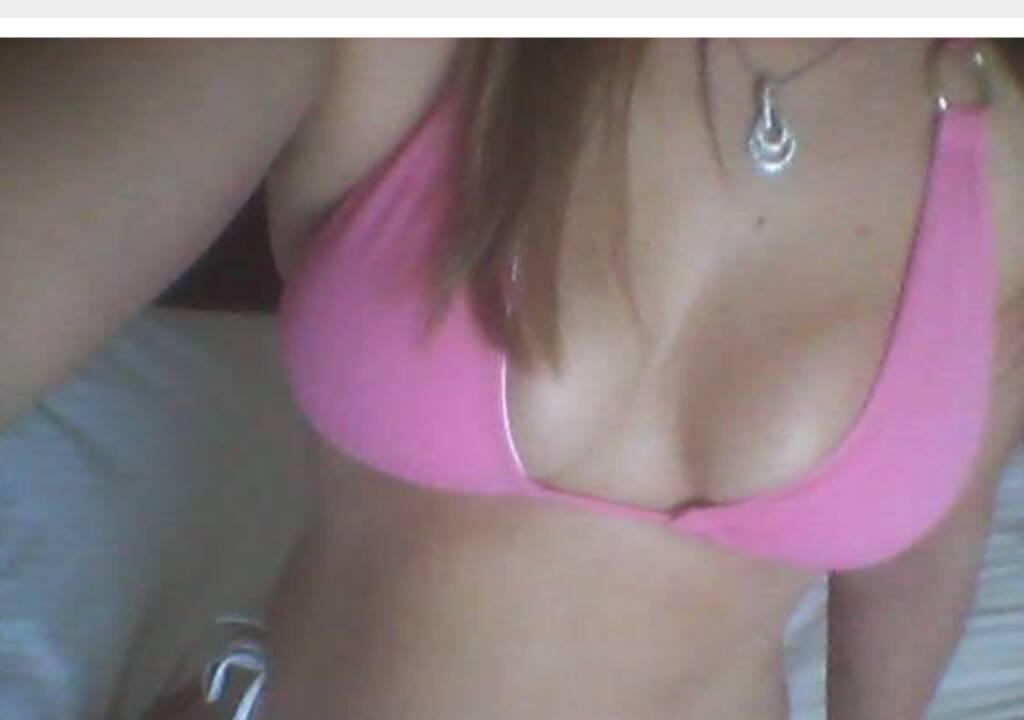 Olivia is Female Escorts. | Moncton | New Brunswick | Canada | scarletamour.com 