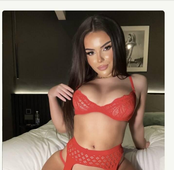 Stella is Female Escorts. | Barrie | Ontario | Canada | scarletamour.com 