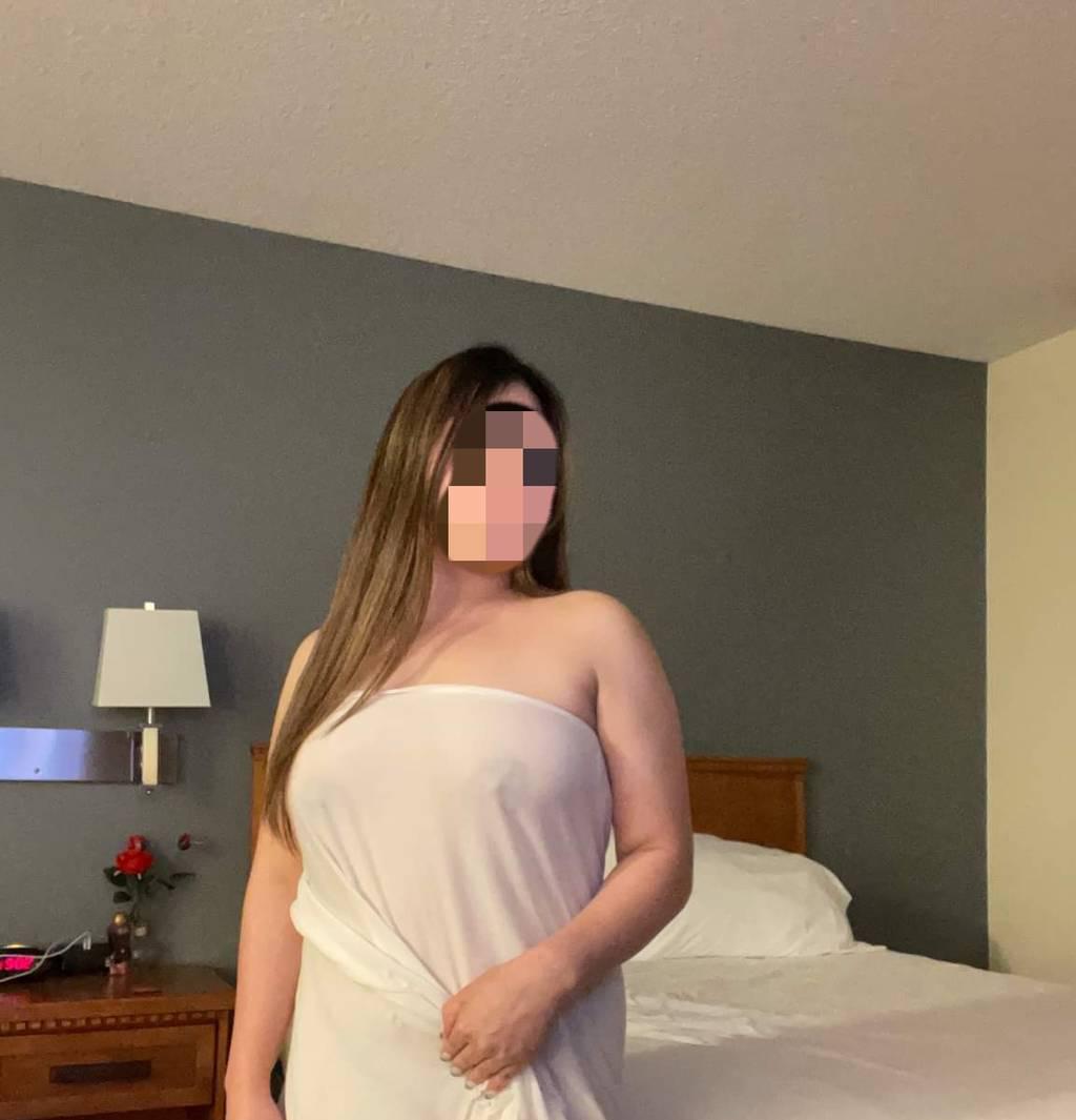 Camilla Filipina is Female Escorts. | Calgary | Alberta | Canada | scarletamour.com 