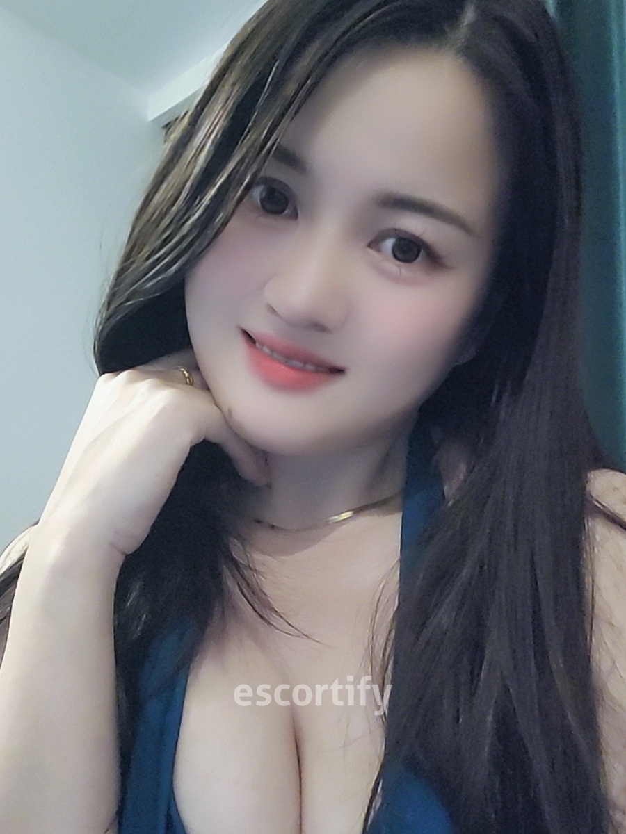 Yoyi (200/1 HOUR 2 SHOTS) is Female Escorts. | Auckland | New Zealand | New Zeland | scarletamour.com 