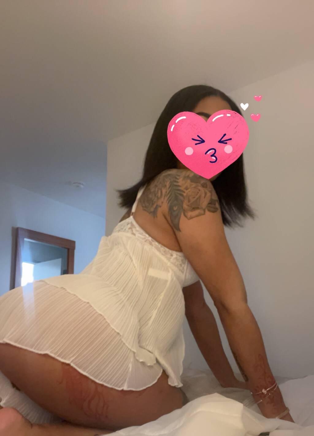 Layla is Female Escorts. | Kingston | Ontario | Canada | scarletamour.com 