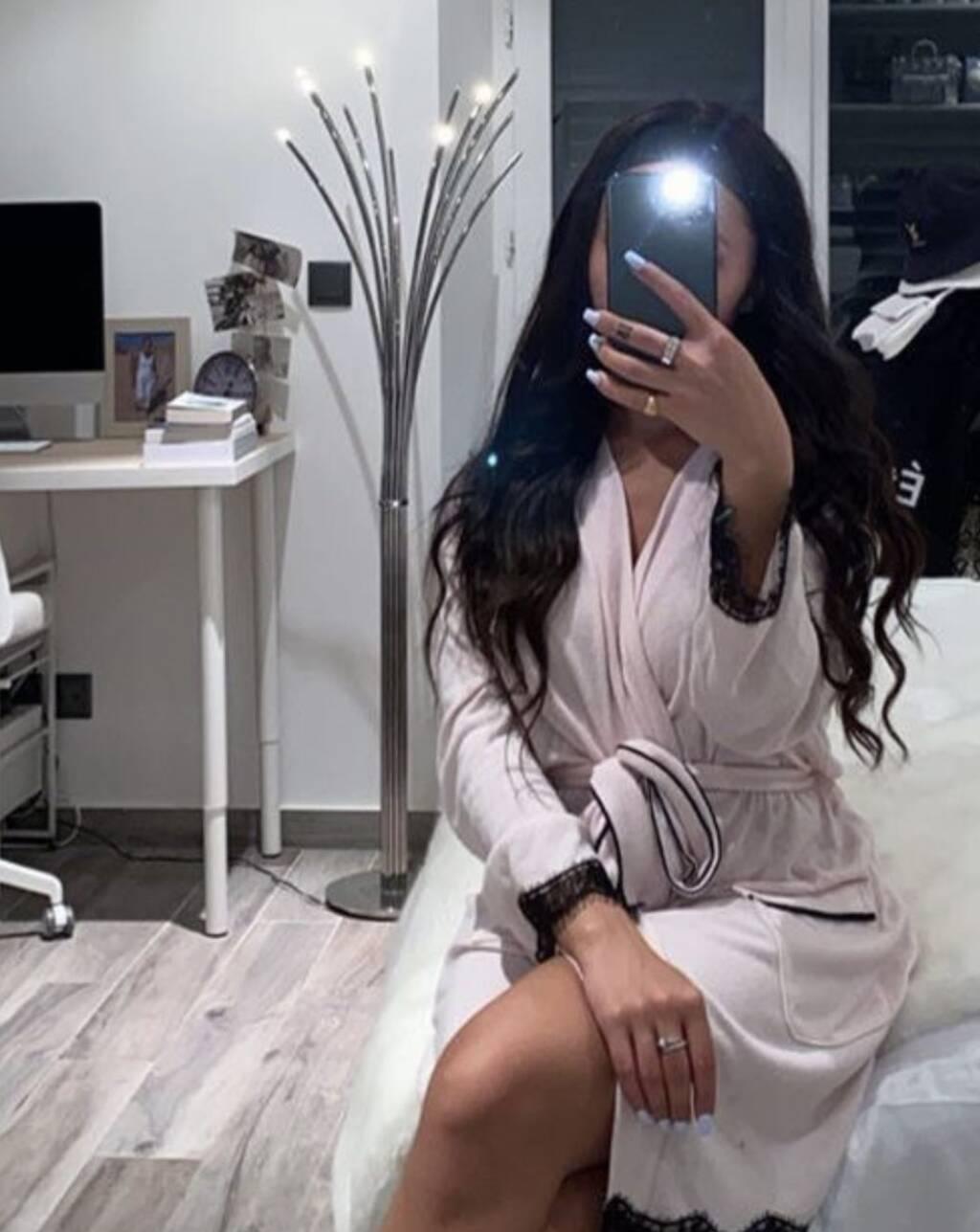 Aria is Female Escorts. | Calgary | Alberta | Canada | scarletamour.com 