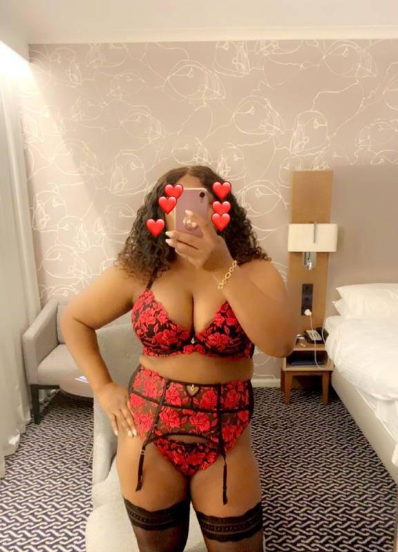 Choco Diva CASH PREFERRED is Female Escorts. | Fredericton | New Brunswick | Canada | scarletamour.com 