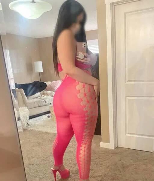 Samantha is Female Escorts. | Trois Rivieres | Quebec | Canada | scarletamour.com 