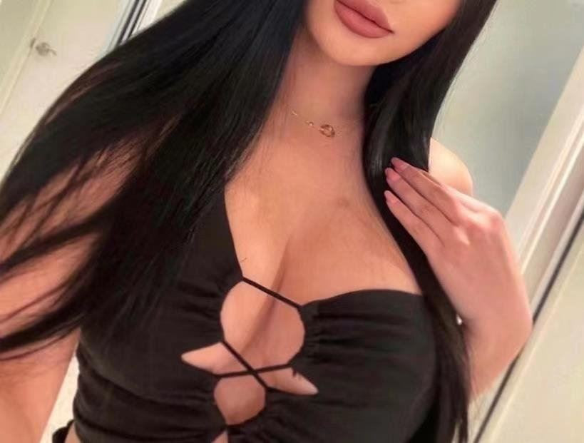 Luna is Female Escorts. | Melbourne | Australia | Australia | scarletamour.com 