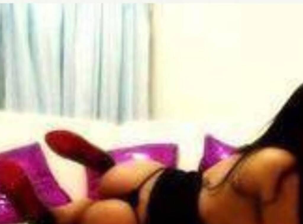 705.990.0052  THALIA is Female Escorts. | Barrie | Ontario | Canada | scarletamour.com 