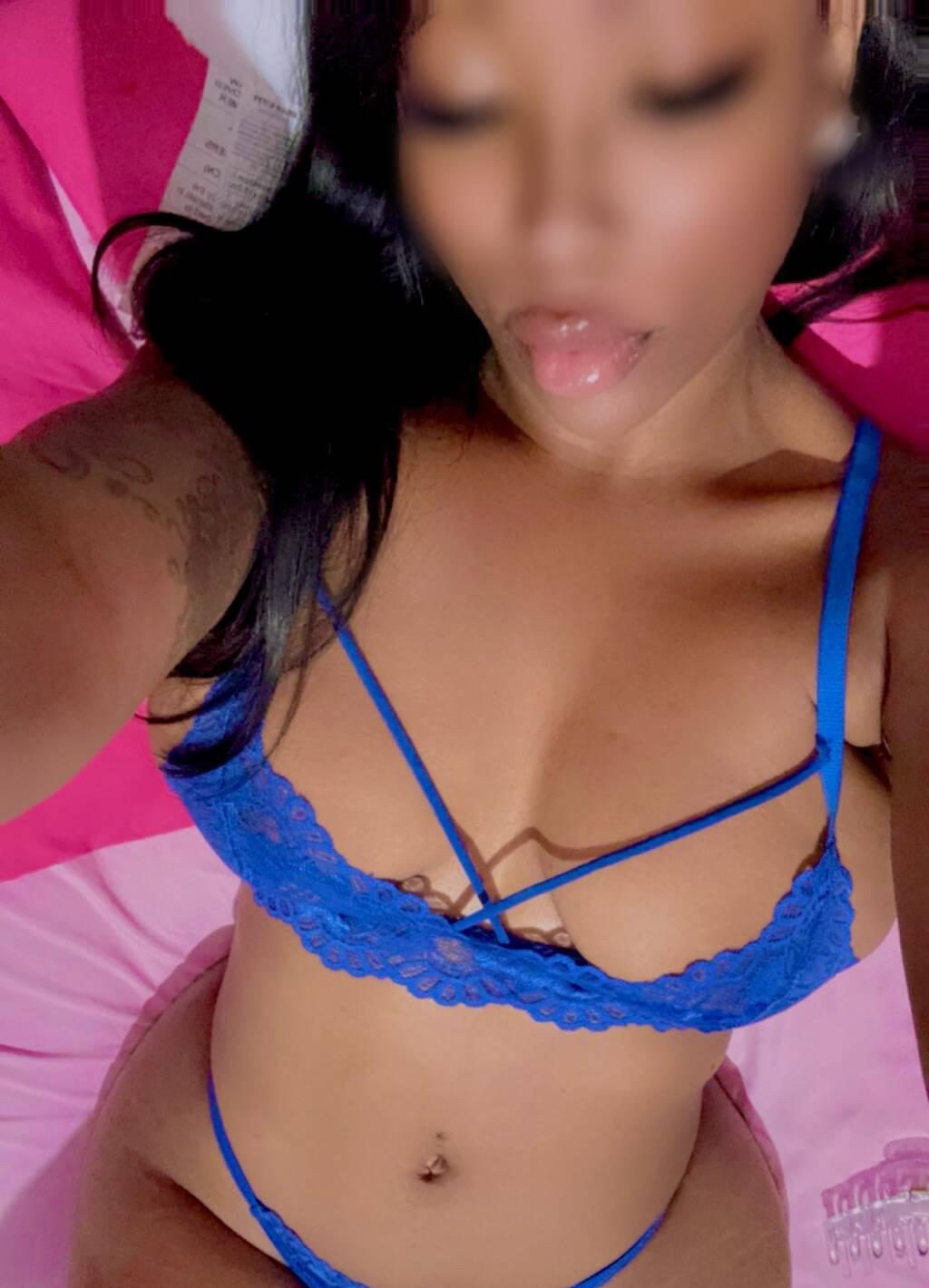 LunaSevyn~partygirl is Female Escorts. | Hamilton | Ontario | Canada | scarletamour.com 