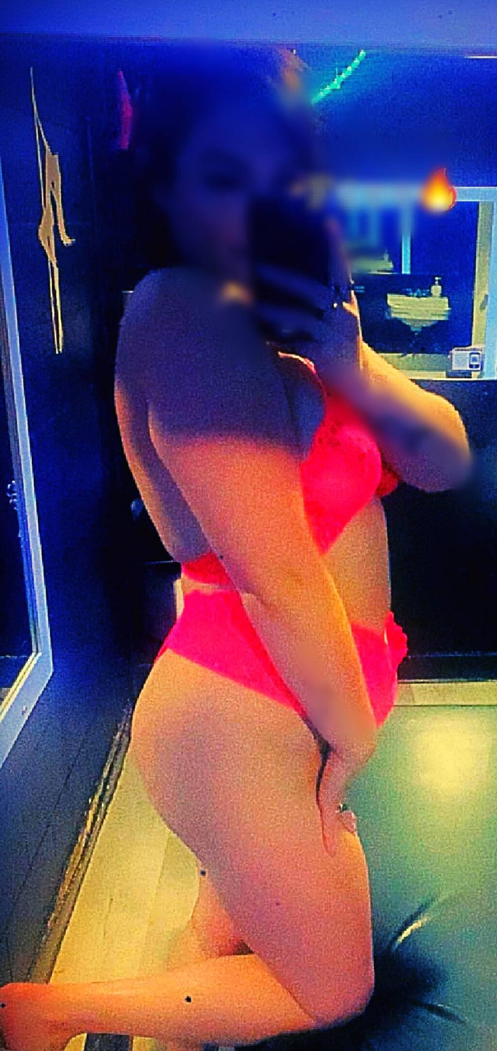 Bambi is Female Escorts. | Lethbridge | Alberta | Canada | scarletamour.com 