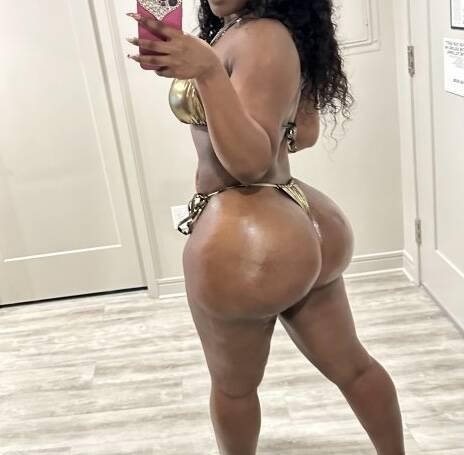 Sherryn Big Booty Outcall is Female Escorts. | Quebec City | Quebec | Canada | scarletamour.com 