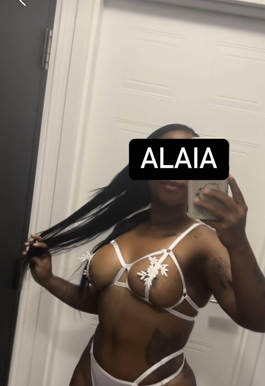 ALAIA QUEEN is Female Escorts. | Montreal | Quebec | Canada | scarletamour.com 