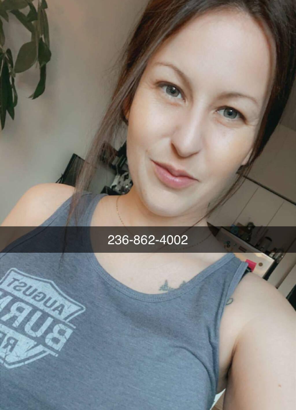 De Vil is Female Escorts. | Moncton | New Brunswick | Canada | scarletamour.com 