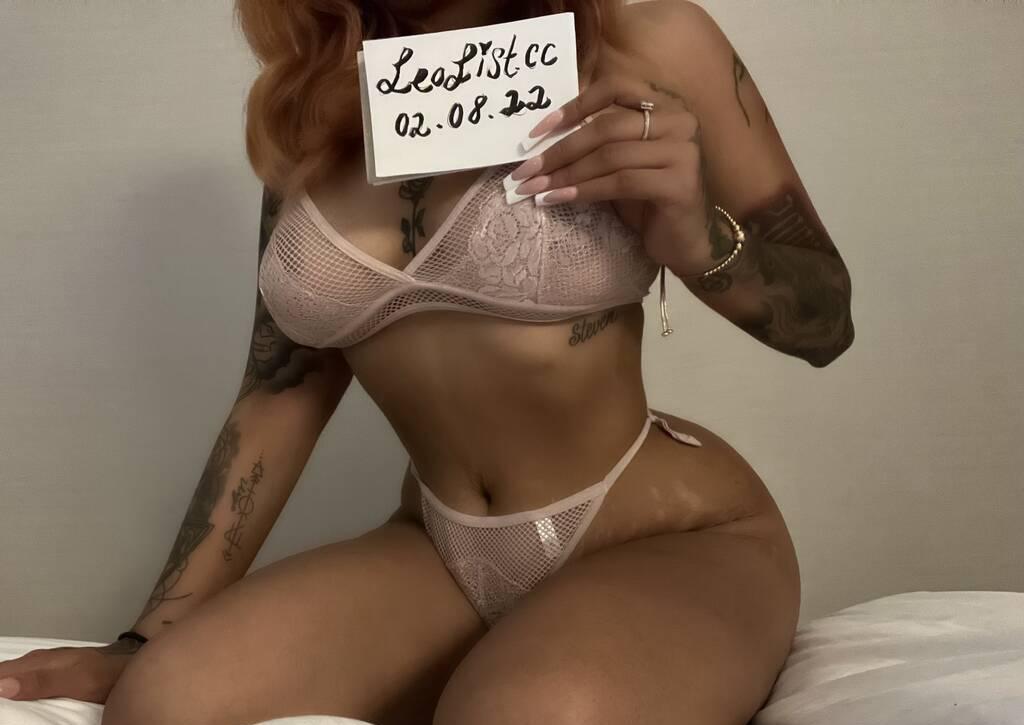 Rose inked baby is Female Escorts. | Toronto | Ontario | Canada | scarletamour.com 