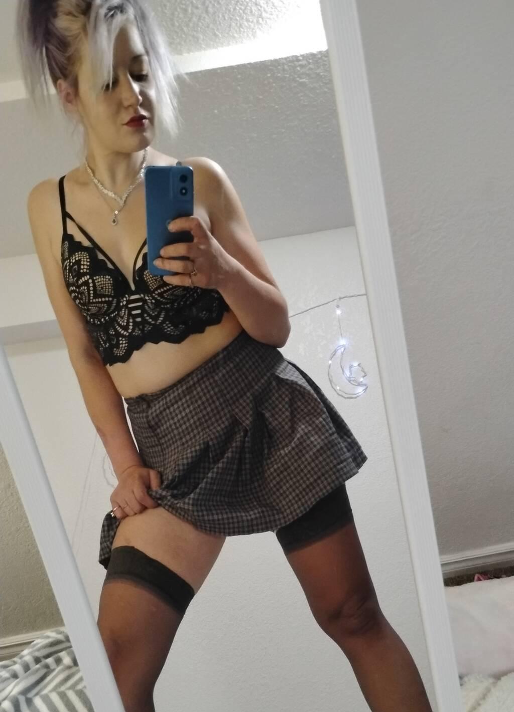 Ryder Monroe is Female Escorts. | Lethbridge | Alberta | Canada | scarletamour.com 