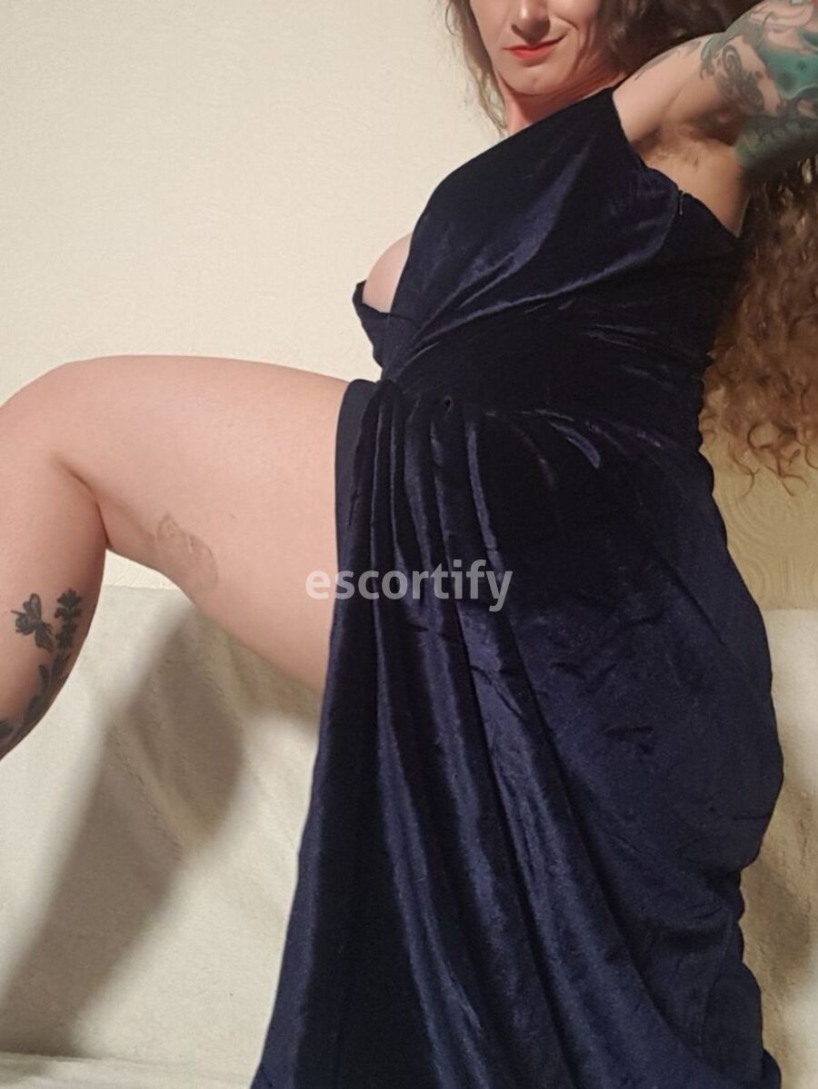 Muscle Goddess Massage is Female Escorts. | Wellington | New Zealand | New Zeland | scarletamour.com 