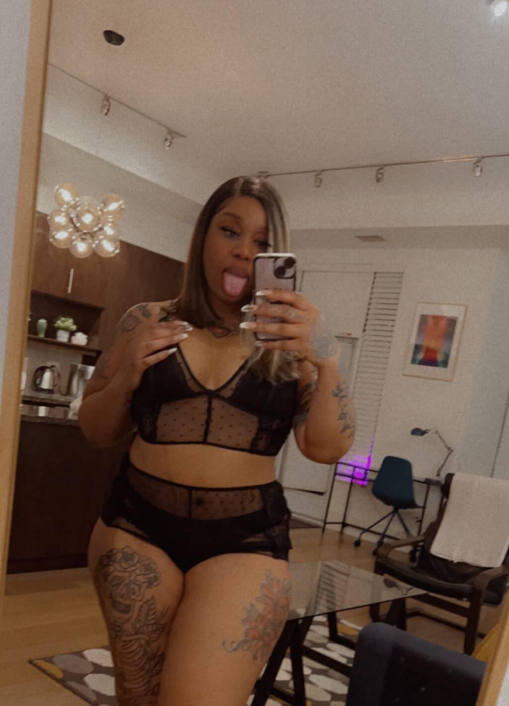 Remy Baddie is Female Escorts. | Hamilton | Ontario | Canada | scarletamour.com 