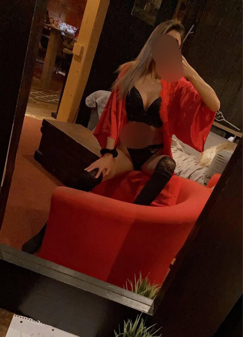 Perle is Female Escorts. | Saguenay | Quebec | Canada | scarletamour.com 