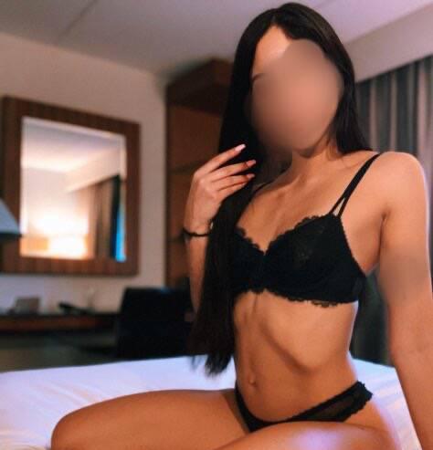 Layla is Female Escorts. | Trois Rivieres | Quebec | Canada | scarletamour.com 