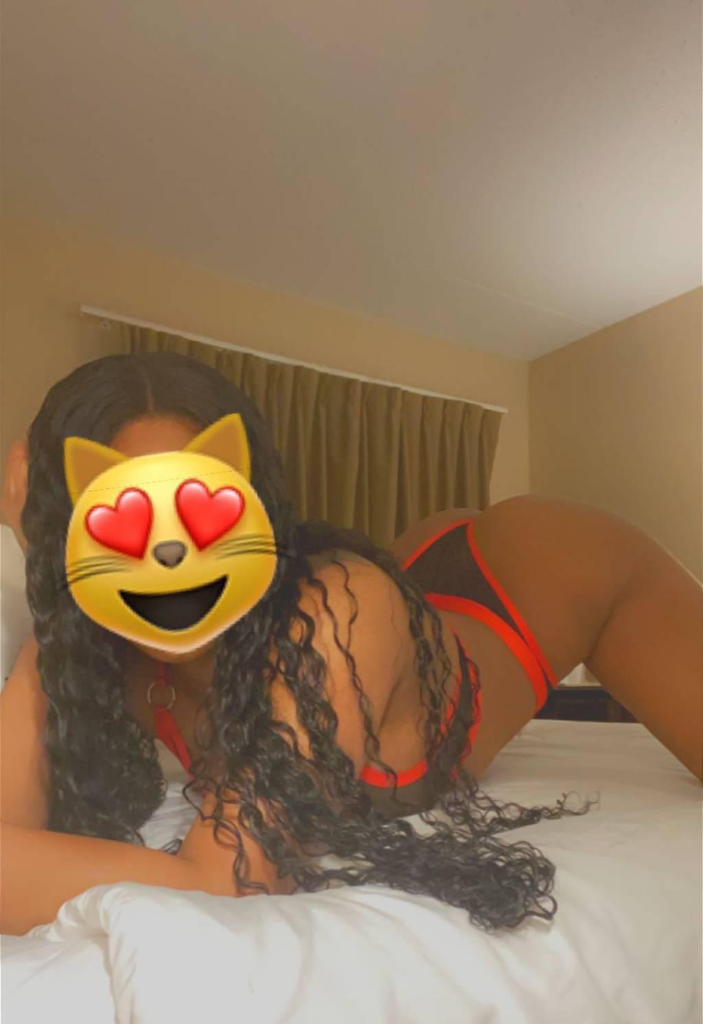 chanel is Female Escorts. | Yukon | Yukon | Canada | scarletamour.com 