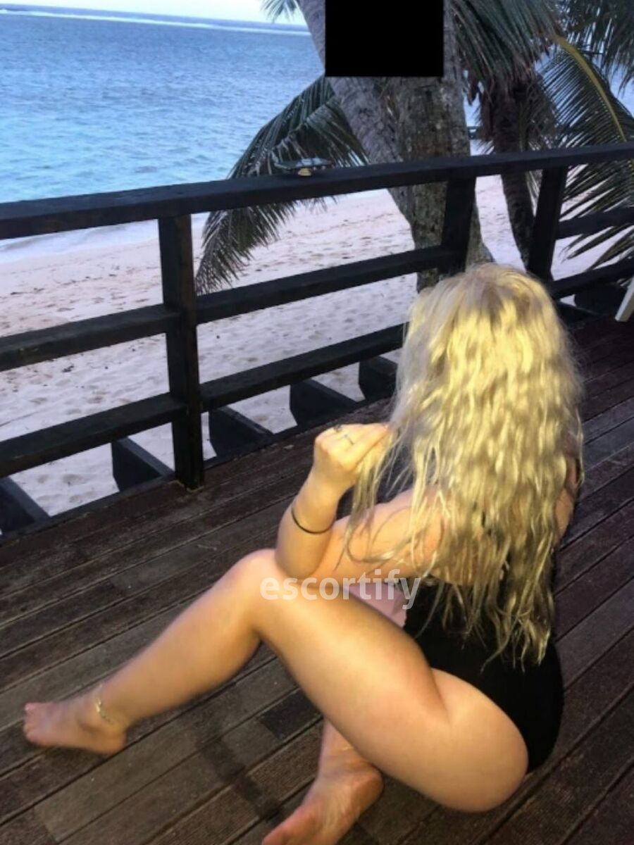 Gem Stone is Female Escorts. | Hamilton | New Zealand | New Zeland | scarletamour.com 