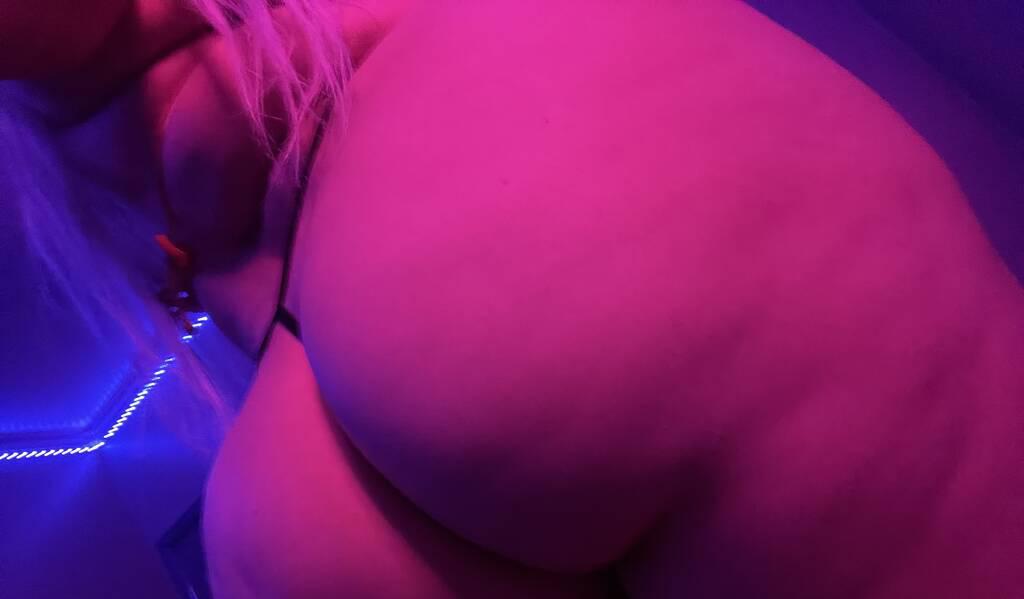 Kandi is Female Escorts. | Lethbridge | Alberta | Canada | scarletamour.com 