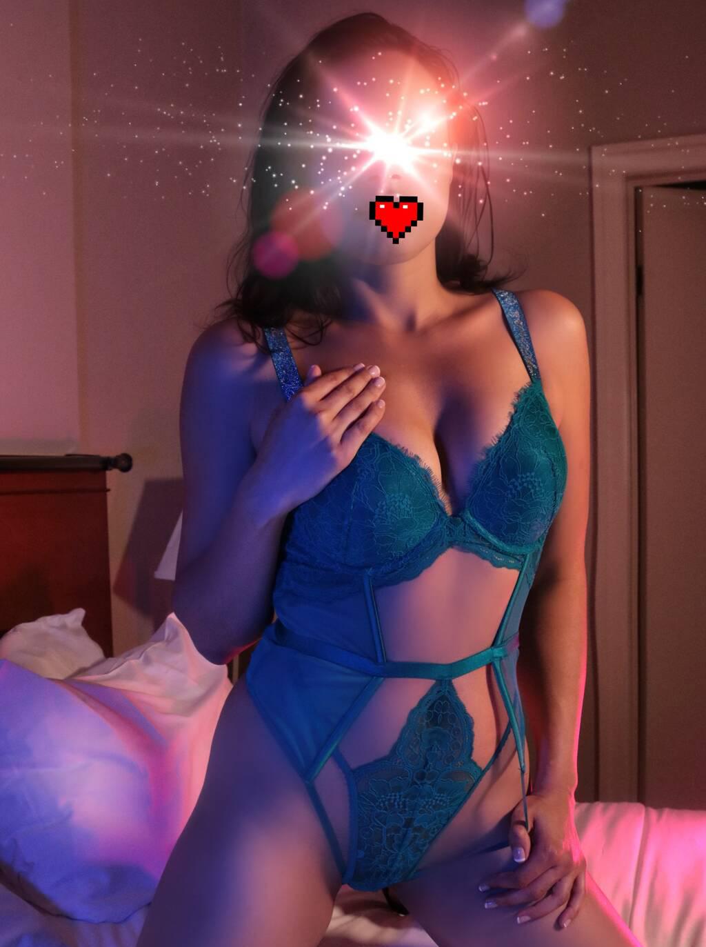 REAL PICS/NO DEPOSIT is Female Escorts. | Grande Prairie | Alberta | Canada | scarletamour.com 