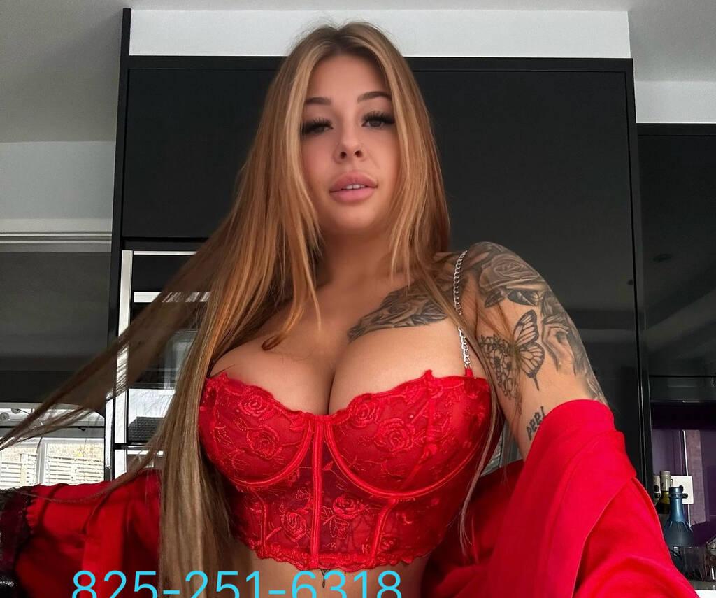 Emma is Female Escorts. | Grande Prairie | Alberta | Canada | scarletamour.com 