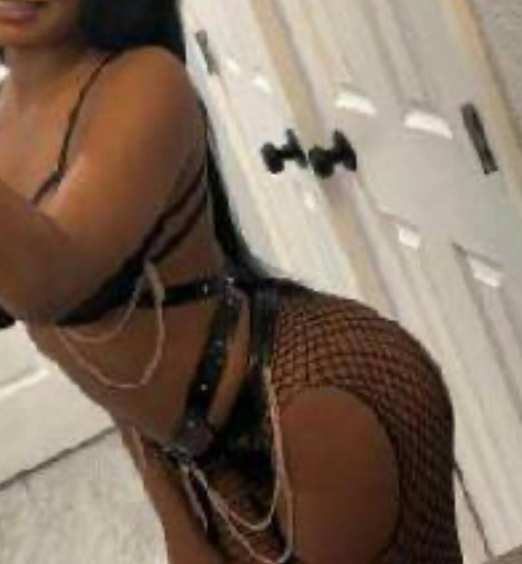 Jazzy is Female Escorts. | Barrie | Ontario | Canada | scarletamour.com 