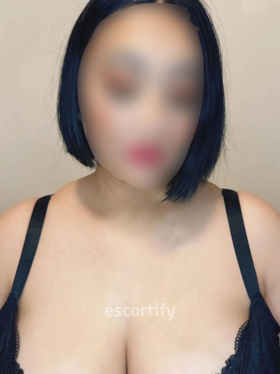 LAYLA is Female Escorts. | Hamilton | New Zealand | New Zeland | scarletamour.com 