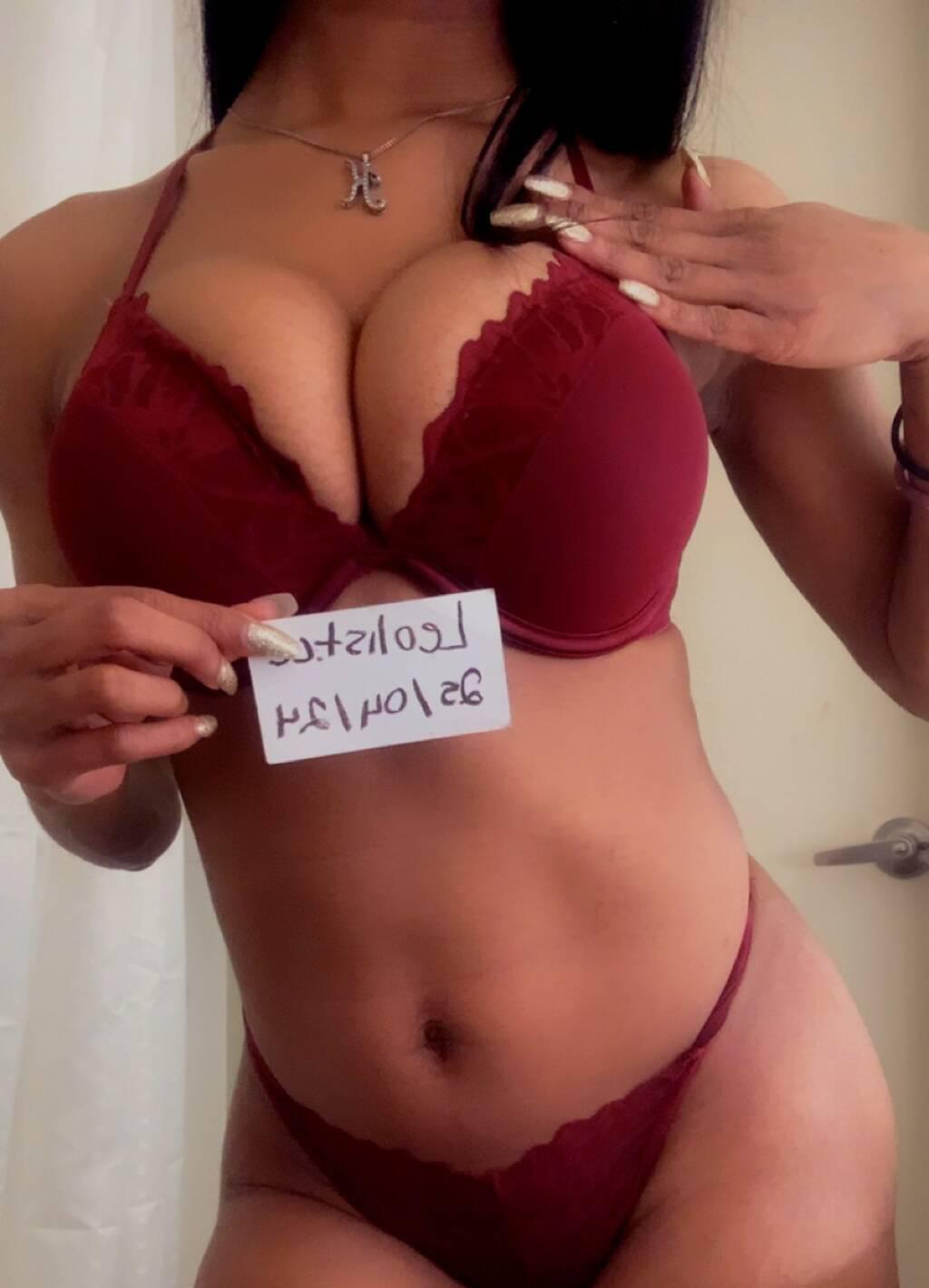 Kelly READ AD is Female Escorts. | Edmonton | Alberta | Canada | scarletamour.com 