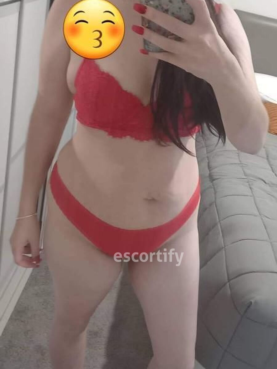 Daisy is Female Escorts. | Hamilton | New Zealand | New Zeland | scarletamour.com 