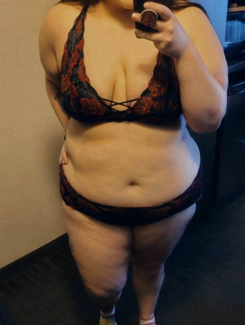 Ivy is Female Escorts. | Regina | Saskatchewan | Canada | scarletamour.com 