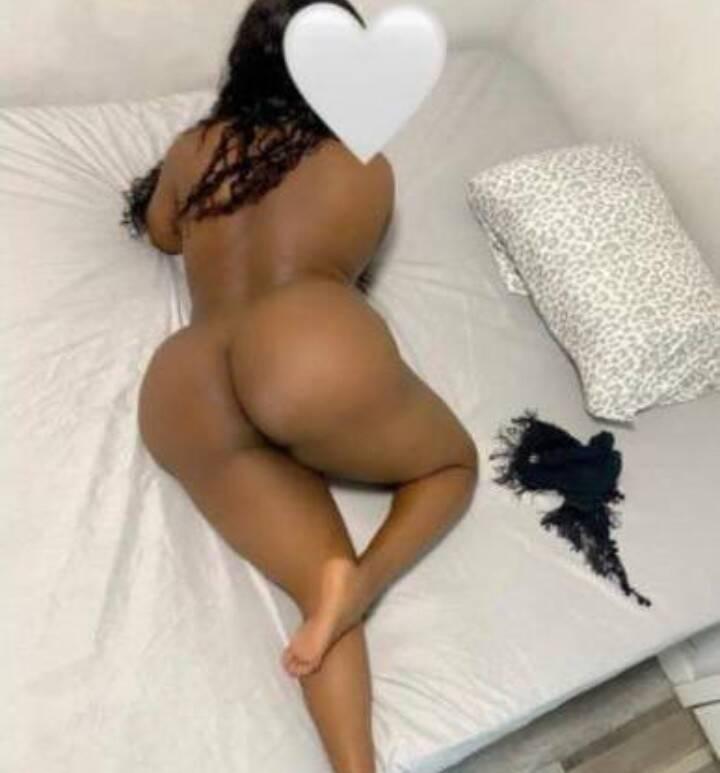 Cindy is Female Escorts. | Saguenay | Quebec | Canada | scarletamour.com 