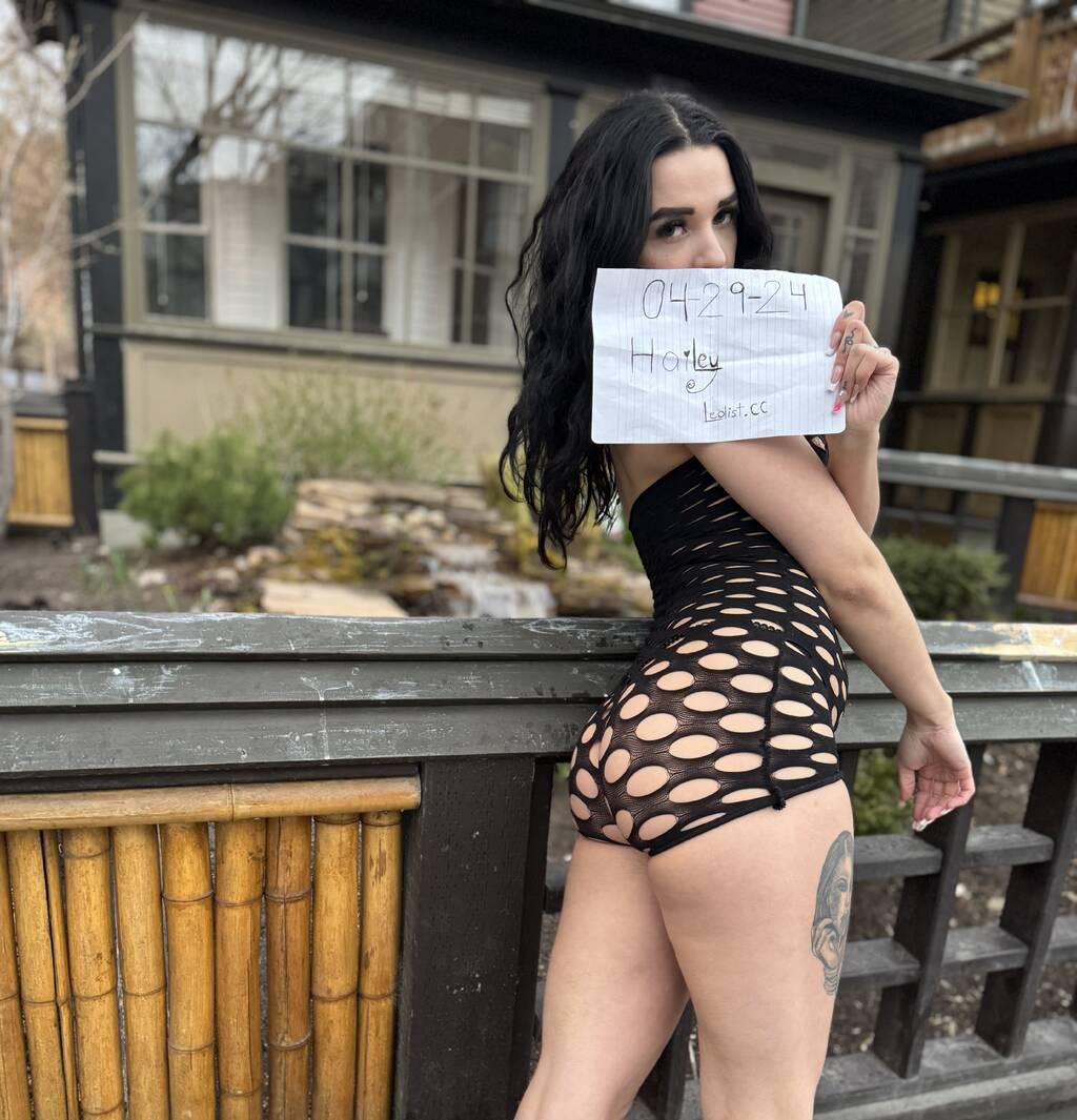 Hailey is Female Escorts. | Winnipeg | Manitoba | Canada | scarletamour.com 