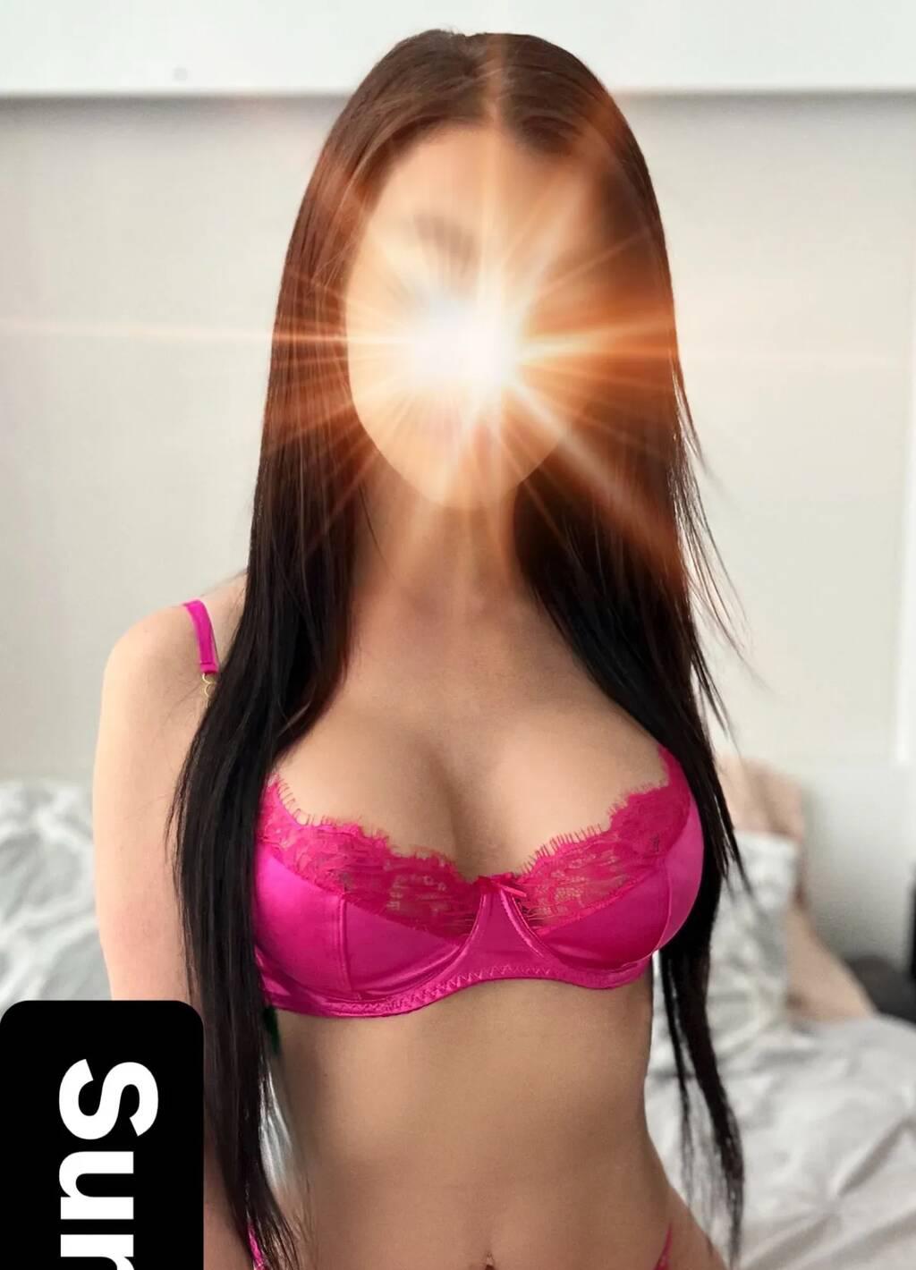 TheGirls @COCO COLLECTIVE is Female Escorts. | Vancouver | British Columbia | Canada | scarletamour.com 