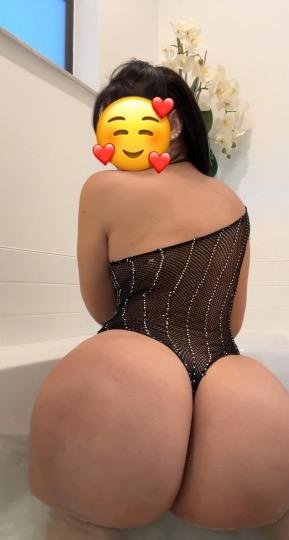  is Female Escorts. | Des moines | Iowa | United States | scarletamour.com 