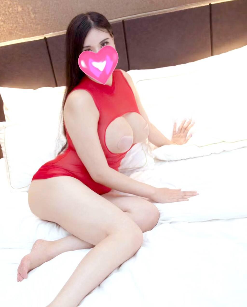 Lina 604.418.2013 is Female Escorts. | Kelowna | British Columbia | Canada | scarletamour.com 