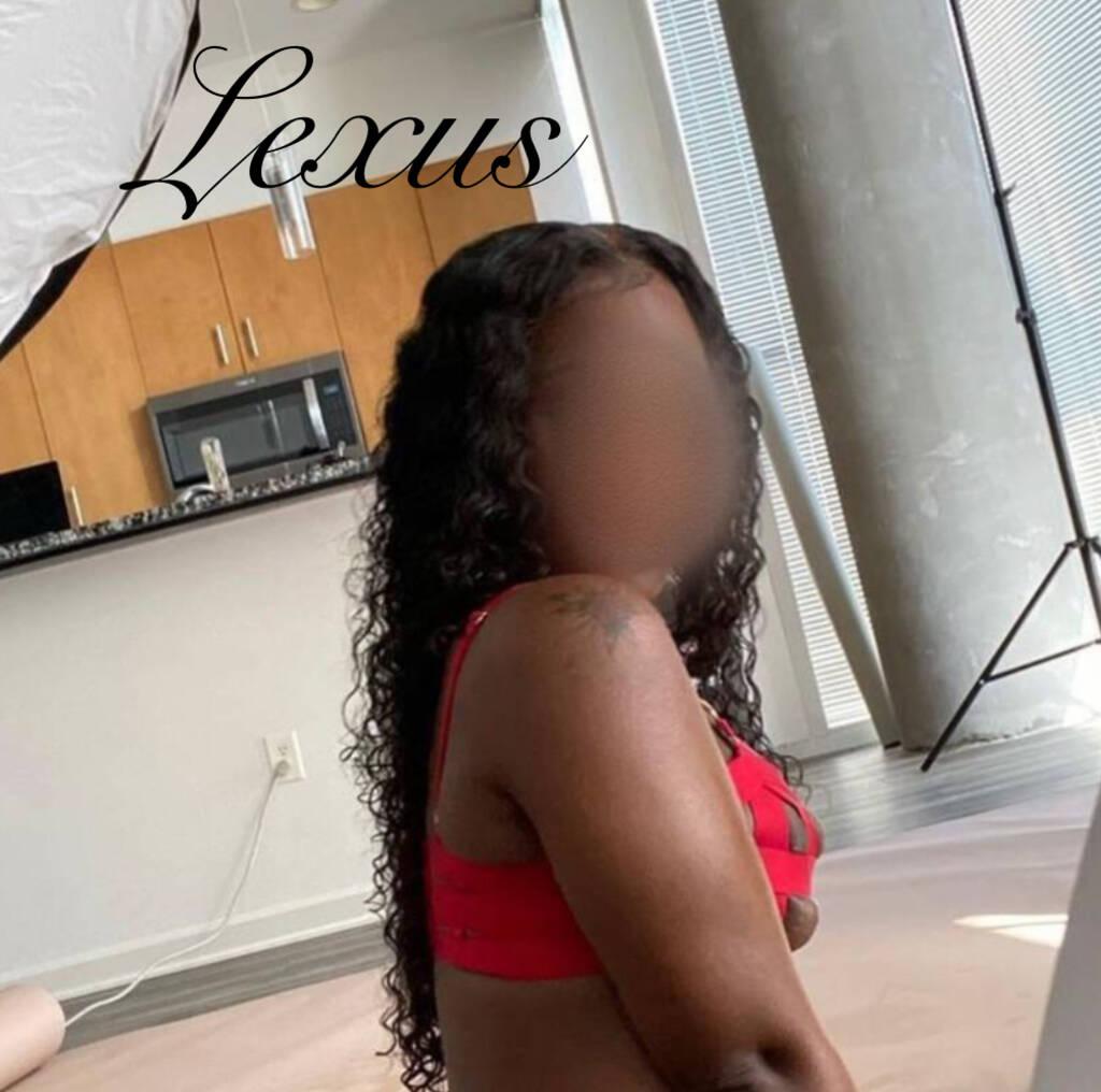 Lexus is Female Escorts. | Kitchener | Ontario | Canada | scarletamour.com 