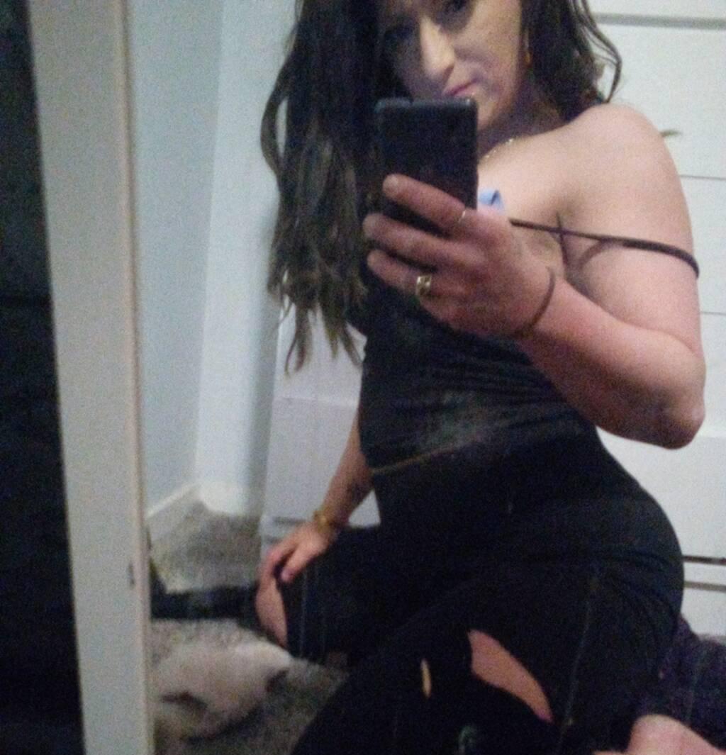 xxxNIKKY**BOMBBBxxx is Female Escorts. | Ft Mcmurray | Alberta | Canada | scarletamour.com 