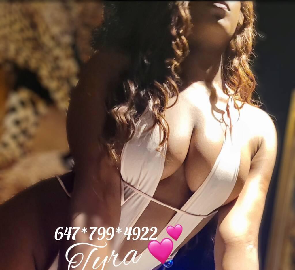 Tyra is Female Escorts. | Barrie | Ontario | Canada | scarletamour.com 