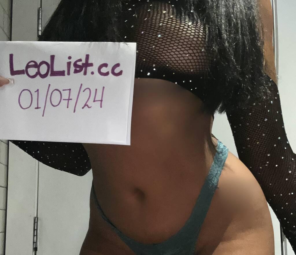 Zoe is Female Escorts. | Barrie | Ontario | Canada | scarletamour.com 